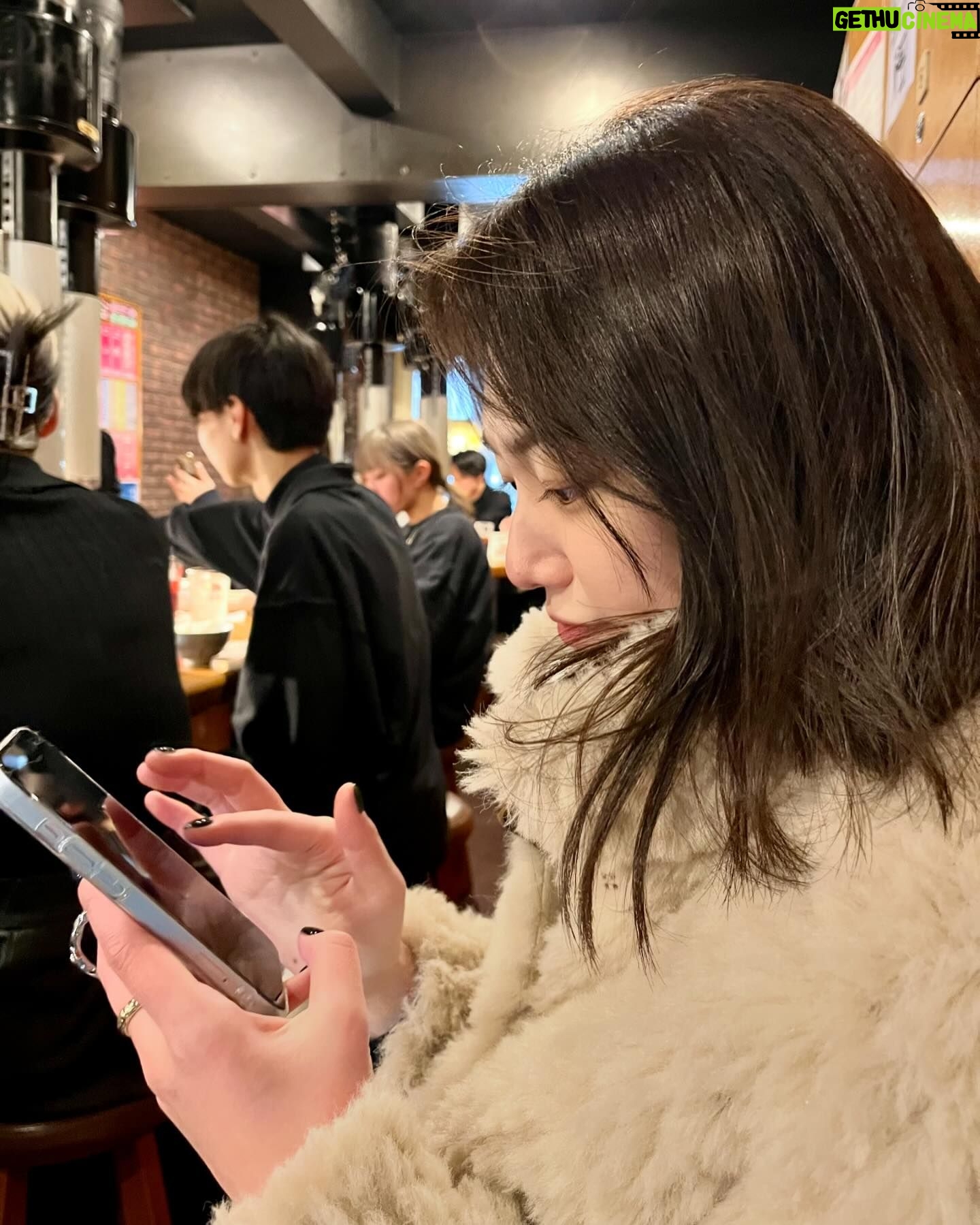 Kang Mi-na Instagram - 꽁꽁 얼어붙은 삿포로 위로 강미나가 걸어다닙니다😌🫶