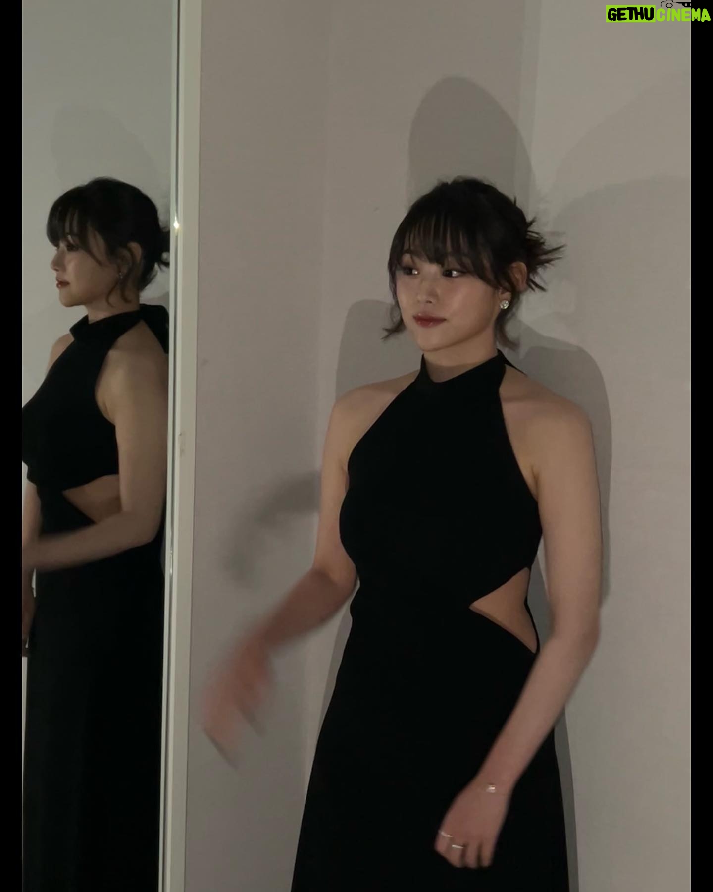 Kang Mi-na - 3 Likes - 시상하러 다녀왔어요🖤
