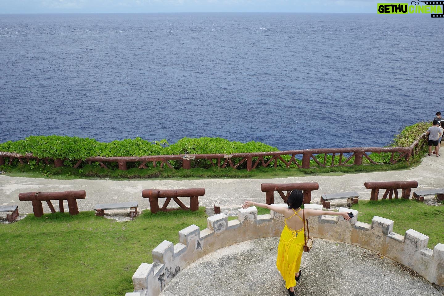 Kang Mi-na - 173.4K Likes - 💛