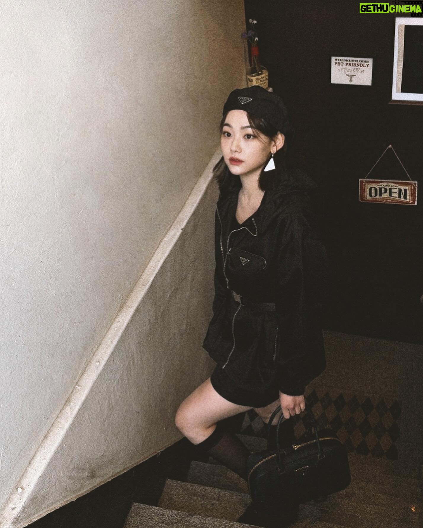 Kang Mi-na Instagram - Prada’s Re-Nylon is regenerated nylon created through the recycling and purification of plastic collected from the ocean. #PradaReNylon #Prada #ad 🤍🖤🐬