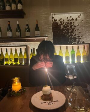 Kang Mi-na Instagram - 🥂