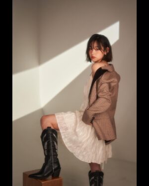 Kang Mi-na Instagram - 롤링스톤 B컷🤍