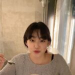 Kang Mi-na Instagram – 🖤🤍