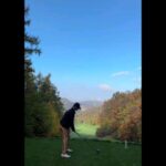 Kang Min-hyuk Instagram - 우리나라에서 가을 골프는 정말 최고.. 🇰🇷🍂🏌️‍♂️= 👍👍 @jlindebergofficial 멋진 옷 감사합니다! #ad #골프스타그램 #가을골프 #jlindeberg