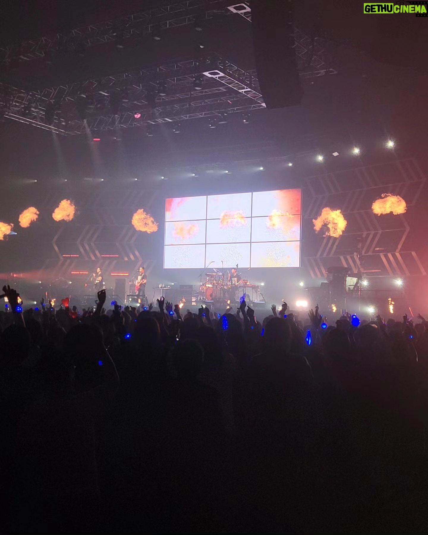Kang Min-hyuk Instagram - CN to the BLUE #CNBLUE