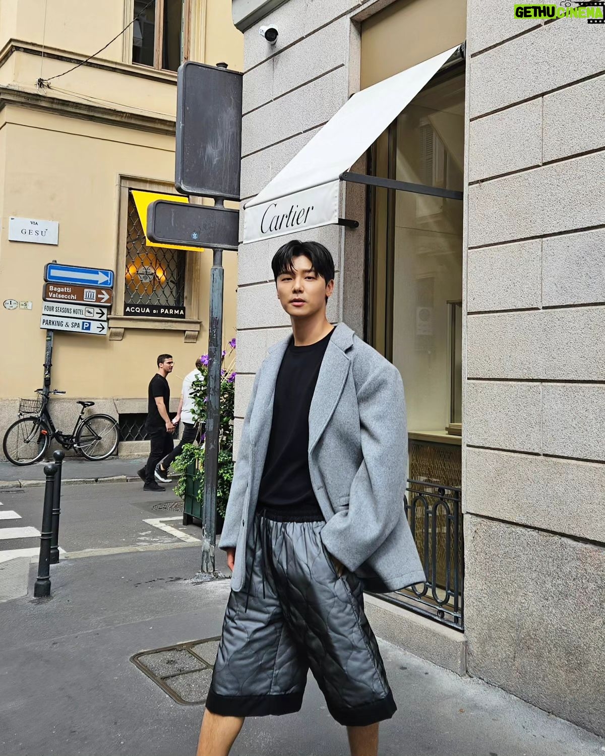 Kang Min-hyuk - 276.6K Likes - #milano