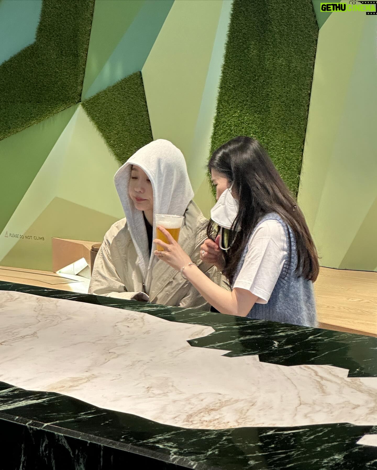 Kang Min-kyung Instagram - 3월 이모저모고모사돈의팔촌🫧