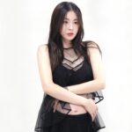 Kang So-ra Instagram - 만삭화보 비하인드컷 생애 첫 만삭화보라 기대반 걱정반이었지만 너무 멋진 결과물에 수고해주신 모든분들께 박수와 감사를! I really enjoyed full-term photography because I don't need to apply pressure to my stomach like I do in regular shoots. Hh