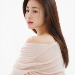Kang So-ra Instagram - @fredit_official #NK7714

쓰면 쓸수록 맘에드는 nk7714 하이퍼부스팅 앰플♡
