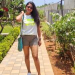 Kaniha Instagram – Basking in the chennai veyyil!!

🥵🥵🥵🥵