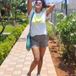 Kaniha Instagram – Basking in the chennai veyyil!!

🥵🥵🥵🥵
