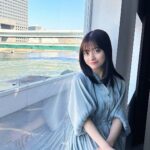 Kanna Hashimoto Instagram - ドライクリスタルCM撮影のときのオフショットです🍺 #橋本環奈 #橋本環奈2024 #橋本環奈マネージャー #環奈と乾杯 #アサヒスーパードライドライクリスタル