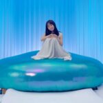 Kanna Hashimoto Instagram - おはようございます！環奈MGです。 今日は、肌ラボからオフショットです。 こんな感じで撮影をしておりました。 #橋本環奈 #橋本環奈2021 #橋本環奈マネージャー #肌ラボ