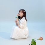 Kanna Hashimoto Instagram - こんにちは！環奈MGです。 Angel Heartの秋冬新作が発売になりました！ 公式オンラインショップ限定のプレゼントキャンペーンも開催中ですので是非チェックしてくださいね。 毎月ビジュアルが更新されます。 今月はこちらのオフショットをシェアします！ #橋本環奈 #橋本環奈2022 #橋本環奈マネージャー #angelheart #エンジェルハート