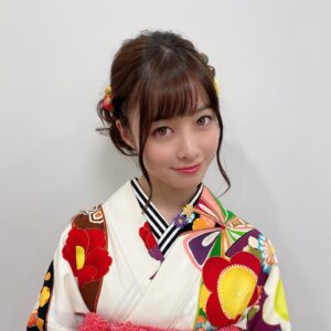 Kanna Hashimoto Instagram - こんにちは！環奈MGです。

今日は、先月のトプ画をシェアします。
なかなか月替わりで変えなくなってしまったので、今回から「先月のトプ画」改め❗️「先月までのトプ画」にしちゃおうかんなと思ってます。

それとも更にゆるく「前回のトプ画」とか。
もしくは自分を追い込み「月替わりトプ画」とか。 …こんな調子で引き続き、ゆるく更新して参りますのであたたかく見守ってください(๑･̑◡･̑๑)

#橋本環奈 #橋本環奈2020 #橋本環奈マネージャー #先月のトプ画 #毎月変えろ