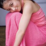 Kanna Hashimoto Instagram - こんばんは！環奈MGです。 この度、橋本環奈写真集「カレイドスコープ」を 出版させていただくことになりました。 発売日の2月3日は、環奈の25歳の誕生日で、 5年ぶりの写真集となります。 9月のスペイン・バルセロナでたっぷり撮影してまいりました！ ネット書店等で予約もスタートしていますので、ぜひたくさんの方に見ていただけたらと思います。 オフショットと合わせて発売日まで様々な情報をお伝え出来ればと思いますので、お楽しみに！ #橋本環奈 #橋本環奈2023 #橋本環奈マネージャー #橋本環奈写真集 #カレイドスコープ #kaleidoscope