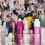 Karen Bachini Instagram - Oi clã! Preparei esse post especial, para compartilhar com vocês os produtos de cabelo que ficam na minha bancada, que uso com muitaaaa frequência. Vocês conhecem algum desses? Comentem aqui! 🩷