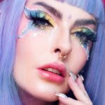 Karen Bachini Instagram - Quem aí lembra dessa make que fiz com a coleção de Winx, da Colourpop?! 🧚‍♀️ Preciso voltar a usar minhas peruquinhas 😝