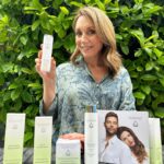Karen Doggenweiler Instagram - ¿Conocen @kumiko.chile? La verdad es que estoy fascinada con sus productos de dermocosmética hechos a base de té matcha, entregando resultados reales para el cuidado de tu piel. ✨ KUMIKO = belleza eterna ✨ Conozcan más en @kumiko.chile 👈🏻🍵