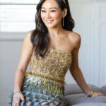 Karen Fukuhara Instagram - Getting ready for the Golden Globes yesterday Big thanks to my glam team @nhinako_makeup @dereksyuen @highheelprncess 🥹 felt so confident in this globes look and it’s all thanks to you ❤️ MVP Photographer @katielevinephoto thank you SO much for flying in to get these shots 📸 I am in awe of you!!! Thank you thank you thank you