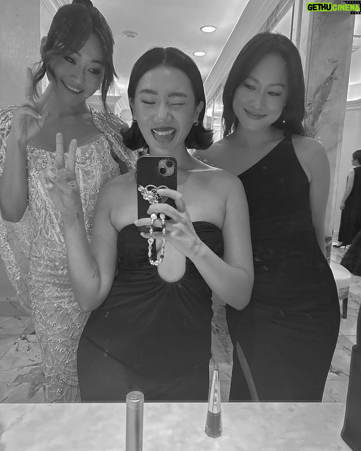 Karen Fukuhara Instagram - When I was asked to present the Global Groundbreaker award this year, I was shocked to find out I would be handing the award to a childhood friend I have not seen in over a decade. @mackenyu & I began our martial arts journey in karate class together - we’d train multiple times a week and cheer each other on at tournaments. (Shout out to Hasegawa-sensei) With my mom teaching him piano, our brothers being in the same grade and all attending Japanese school together, I guess our lives were intertwined more so than I thought. I lost touch with him after leaving for college, but have been cheering him on as he established his career in Japan, and now here in Hollywood. I was so SO proud to see him shine center stage last night accepting his award. Another shocking thing was when I found out 2 days ago that I’d be presenting the award with @atsukocomedy - who is also a childhood friend! My mom would bring me to Atsuko’s house every week when she taught her piano. We’re both Venice alums. Her family babysat my little brother. The first time I saw her comedy special I remember showing my mom clips of it, as well as all of the funny videos she makes with her mother and grandmother. We were both so in awe. Now she’s doing a sold out world tour!! There’s a Japanese word called 「微笑ましい」 (hoho-eh-ma-shii) - a situation/moment that produces a heartwarming smile. That’s how I felt all night. Thank you @unforgettablegala @character.media @asialab.kr @amazonstudios for such a special night. This reunion would not have happened without you!