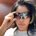 Karen Polinesia Instagram - Viendo el eclipse con @ppteamrafa