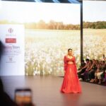 Karisma Kapoor Instagram – ‘Twas Red 🍒🌶️💋

@awignaofficial @timesfashionweek @thewisedesign 

#BombayTimesFashionWeek