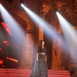 Karisma Kapoor Instagram - Lights,Camera,Dance ! 💃🏻🕺🏻🪩 behind the scenes with #DanceDewane #ComingSoon🔜