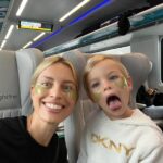 Karolína Kurková Instagram - Guess where we're headed?? #springbreak #mostmagicalplaceonearth
