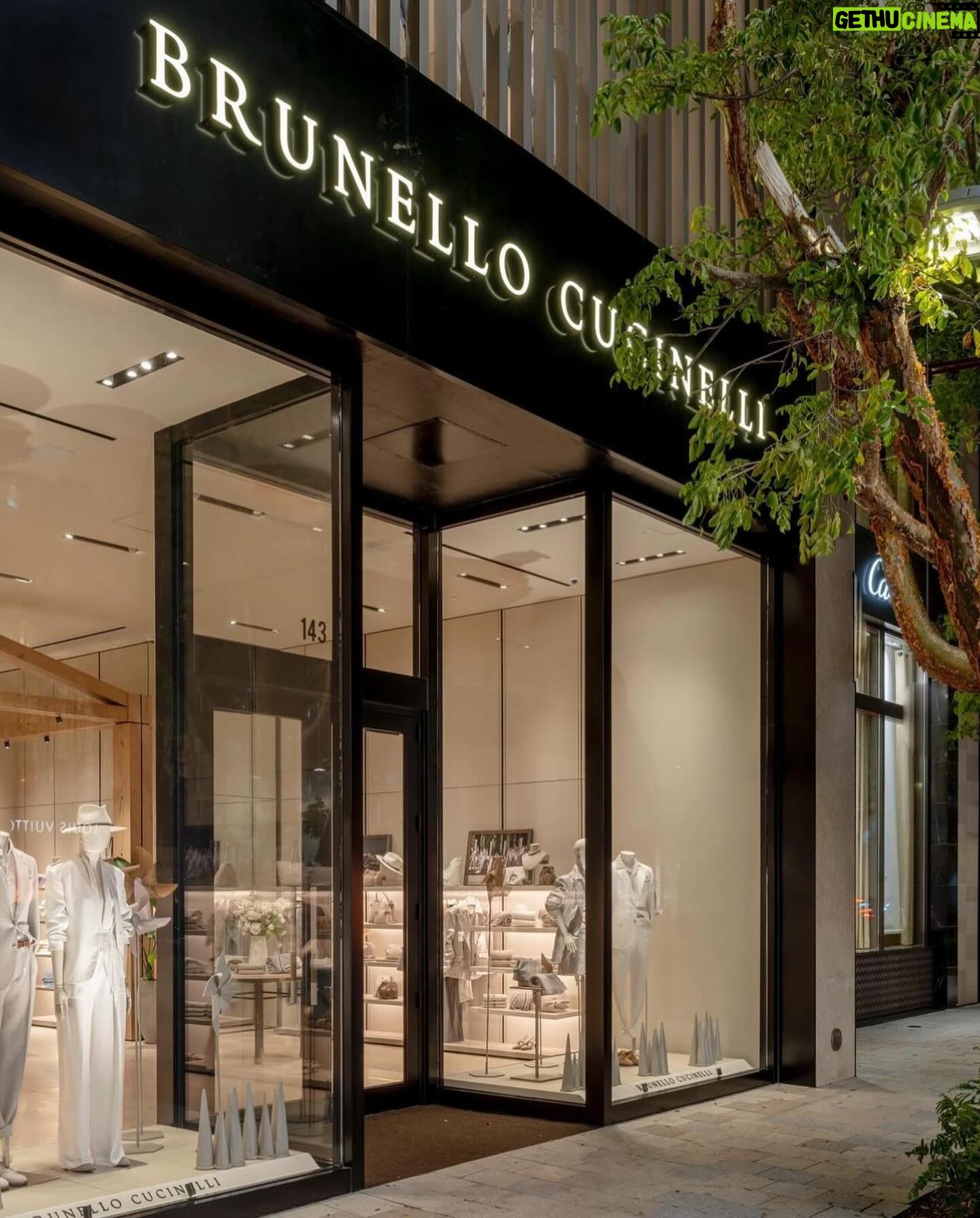 Karolína Kurková - 2.6K Likes - A warm welcome for @brunellocucinelli_brand newest opening. Congrats on a beautiful store and location, thank you for including me in the celebration! 🥂 @brunellocucinelli @miamidesigndistrict