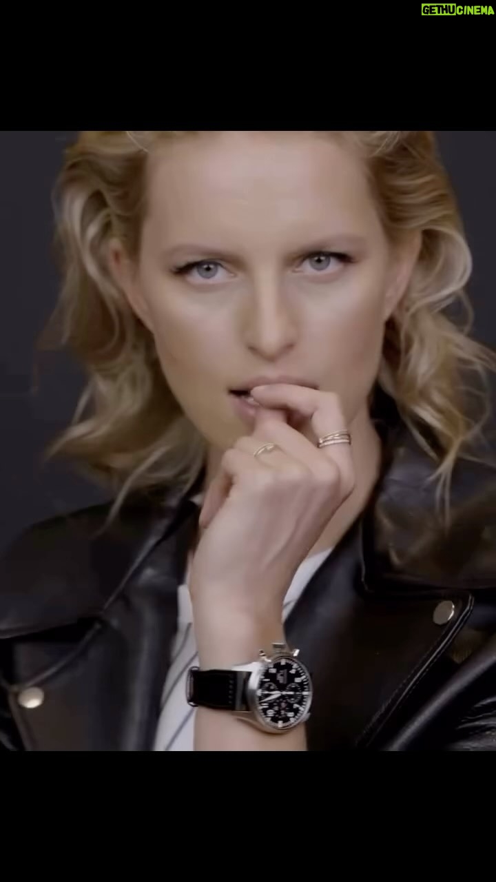 Karolína Kurková Instagram - "The only real luxury is T I M E."