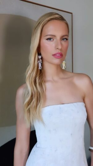 Karolína Kurková Instagram - Barbie Inspired Glam // 💖 // This look called for a hot pink lip, flushed cheeks and a flirty lash. Fresh faced with @welovecoco for lunch w/ @toryburch, celebrating @toryburchfoundation, which empowers women entrepreneurs by providing access to capital, education and community. #empowerwoman