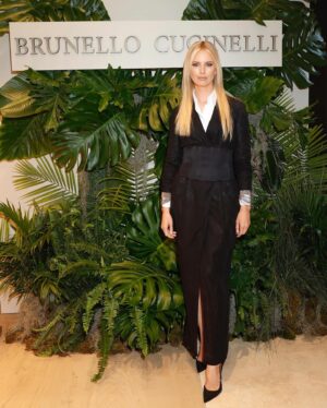 Karolína Kurková Instagram - A warm welcome for @brunellocucinelli_brand newest opening. Congrats on a beautiful store and location, thank you for including me in the celebration! 🥂 @brunellocucinelli @miamidesigndistrict