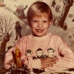 Karolína Kurková Instagram - Message to my younger self:: Nothing worth having comes easy. My dad taught me from such an early age that a strong work ethic leads to a fulfilling and happy life. Playing a sport and being competitive also taught me the very valuable lesson of being disciplined and working hard. 🤍