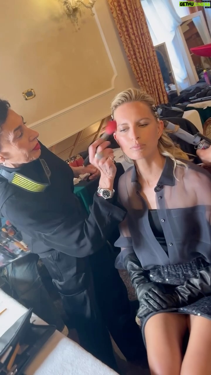 Karolína Kurková Instagram - In R O M A x @brunellocucinelli @brunellocucinelli_brand ♥️