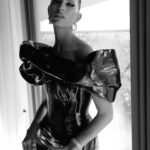 Karolína Kurková Instagram – Shine bright like a diamond… @debeersofficial 

#DeBeers #ad #amfar