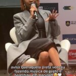 Karol Conká Instagram - ✊🏾✨