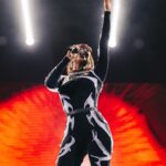 Karol Conká Instagram - @rockthemountain 🔥 Que delíciaa participar desse festival e dividir o palco com a minha amiga bandida @mccaroldeniteroioficial. ❤️ Foto: @ianrassari