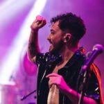 Karol Conká Instagram – Muito obrigada @festivalmada, que noite maravilhosa tivemos juntos. 
Um beijo enorme em todos os natalenses, sou muito grata pelo carinho e reconhecimento que recebo. Até a próximaaa. ❤️
Foto: @ianrassari 
Styling: @dariomittmann