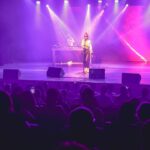 Karol Conká Instagram - Muito obrigadaaa @caixaculturalbrasilia pela oportunidade de me apresentar no @festivalpalcobrasil. Foi um show lindo com um público animado e carinhoso. Realmente foi muito especial. Eu ameeeii muitoan! ❤️ 📸: @duanecarvalho Brasilia-DF