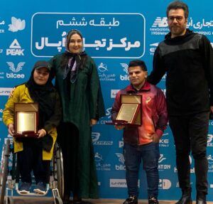 Katayoun Riahi Instagram - با افتخار در کنار قهرمانان افتخار آفرین ایران‌زمین در مرکز خرید اوپال، بانی این شب بیادماندنی و شیرین بانوی مقدم، که مرا به نمایندگی بنیاد کمک فراخواند که به نمایندگی از سمت بنیاد قدر دان هدیه ای هر چند ناچیز برای هفت مدال طلای جوانمرد ناشنوا و دیگر توانمندان از نوعی دیگر باشیم. سپاس از همراهی بانو آيدا نیکخواه و جناب شهرام ناصری هميشه همراه.....
@komakcharityfoundation
@pooria_one 
@shirin_moghaddam 
@shahramnaseri 
#ایدا_نیکخواه
#فدراسیون_پارالمپیک
#محمد_رضا_طالقانی 
#گرشارضایی 
آرش_ضللی_پور
@anitahaghgoshaa