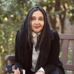 Katayoun Riahi Instagram - میان عاشق و معشوق هیچ حائل نیست تو خود حجاب خودی حافظ از میان برخیز Photo by azadeh amirkhan