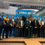 Katayoun Riahi Instagram - با افتخار در کنار قهرمانان افتخار آفرین ایران‌زمین در مرکز خرید اوپال، بانی این شب بیادماندنی و شیرین بانوی مقدم، که مرا به نمایندگی بنیاد کمک فراخواند که به نمایندگی از سمت بنیاد قدر دان هدیه ای هر چند ناچیز برای هفت مدال طلای جوانمرد ناشنوا و دیگر توانمندان از نوعی دیگر باشیم. سپاس از همراهی بانو آيدا نیکخواه و جناب شهرام ناصری هميشه همراه..... @komakcharityfoundation @pooria_one @shirin_moghaddam @shahramnaseri #ایدا_نیکخواه #فدراسیون_پارالمپیک #محمد_رضا_طالقانی #گرشارضایی آرش_ضللی_پور @anitahaghgoshaa