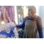 Katayoun Riahi Instagram – شاید نقاشی و کاری که انجام میدیم اثر هنری به حساب نیاد ولی این کار می‌تواند ناجی ما در لحظات سخت و بد باشد. #کلاژ #کارگاه_خانگی  #هنر  #کتایون_ریاحی
