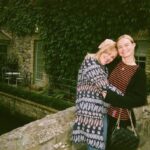 Kate Bosworth Instagram - Happy Birthday to the one who taught me love, kindness, warmth, compassion, patience. Also how to enjoy life and laugh and drink lots of Prosecco! 🥂🍀 You light up my life, mama. Every single day. I love you! xx