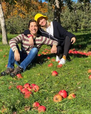 Kate Bosworth Instagram - HAPPY THANKSGIVING 🧡🍂 So grateful for your warmth and safety and that bright beautiful ever glow @justinlong ✨ … you make life so much fun. xx