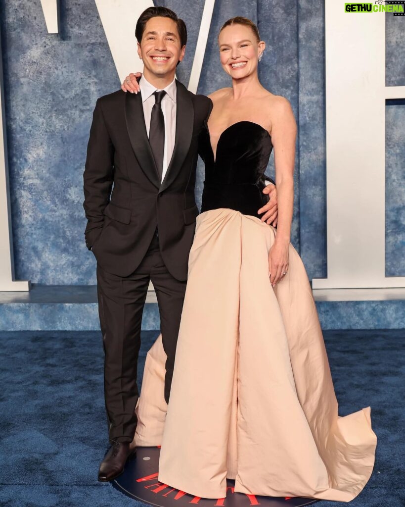 Kate Bosworth Instagram - Thank you for having us @vanityfair 💞 truth be told, we were a little nervous because walking a red carpet can be kinda strange (no matter how many times you do it)… and this is such a big one! Do you know what makes everything better? Being with your best friend. You light up my world @justinlong 💗 I’m so lucky it’s you.