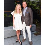 Kate Bosworth Instagram - Last night, we stopped by @rothys Nolita store in support of a bigger, better bottle bill, increasing the recycling refund from 5-10¢ 💙♻️ This small change could have a major impact, drastically improving recycling rates to keep 773 million bottles out of New York landfills each year. #rothys is one of my favorite brands (for years!) who just so happen to be doing extraordinary things (159M single-use plastic bottles have been transformed into their signature thread AND 548,748 pounds of ocean-bound marine plastic have been turned into the thread they use for their bags and accessories to date!!!) This was such an inspiring night, thank you @rothys 🌻 please, support brands who protect our planet 🙏🏻 #rothyspartner