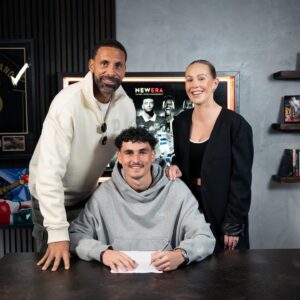 Kate Wright Instagram - Our eldest ❤️ is on his own journey in football. Another nice moment signing with @neweraglobalsports , well earned through hard work & dedication.
It’s a long road full of ups and downs, so the right & professional support is required - so step forward @neweraglobalsports ✅
Love you Lorenz ❤️