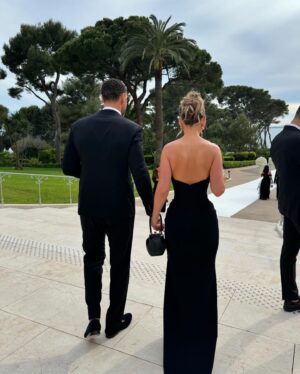 Kate Wright Instagram - The Wedding 🖤
An incredible day celebrating our friends @umarkamani & @nadakamani beautiful union 🕊️